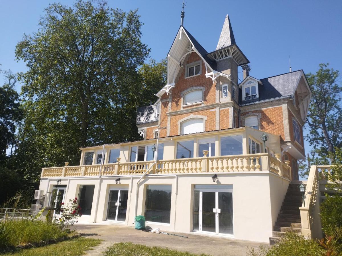 Chambre Au Manoir De L'Onde, Au Bord De L'Yonne, Pres De Sens Villeperrot Bagian luar foto
